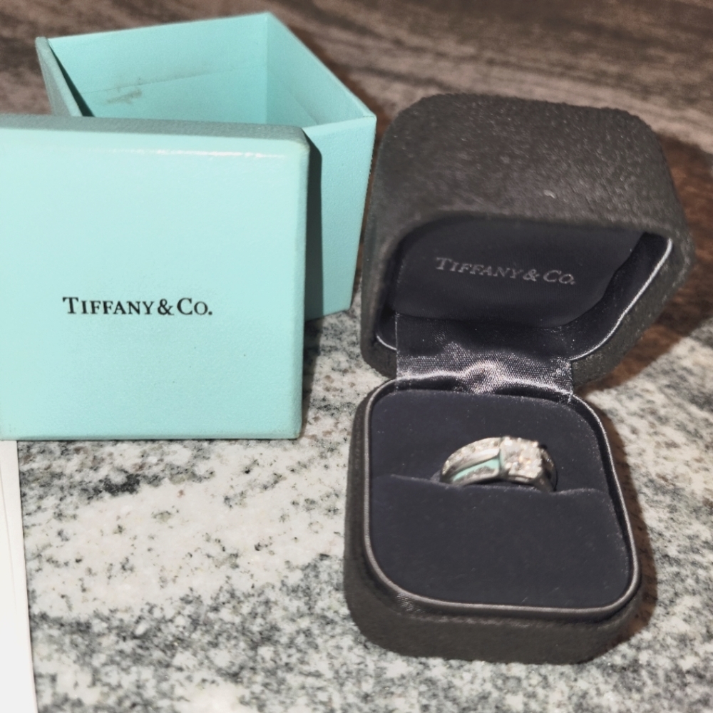 1.24 CT Tiffany Lucida Diamond Ring